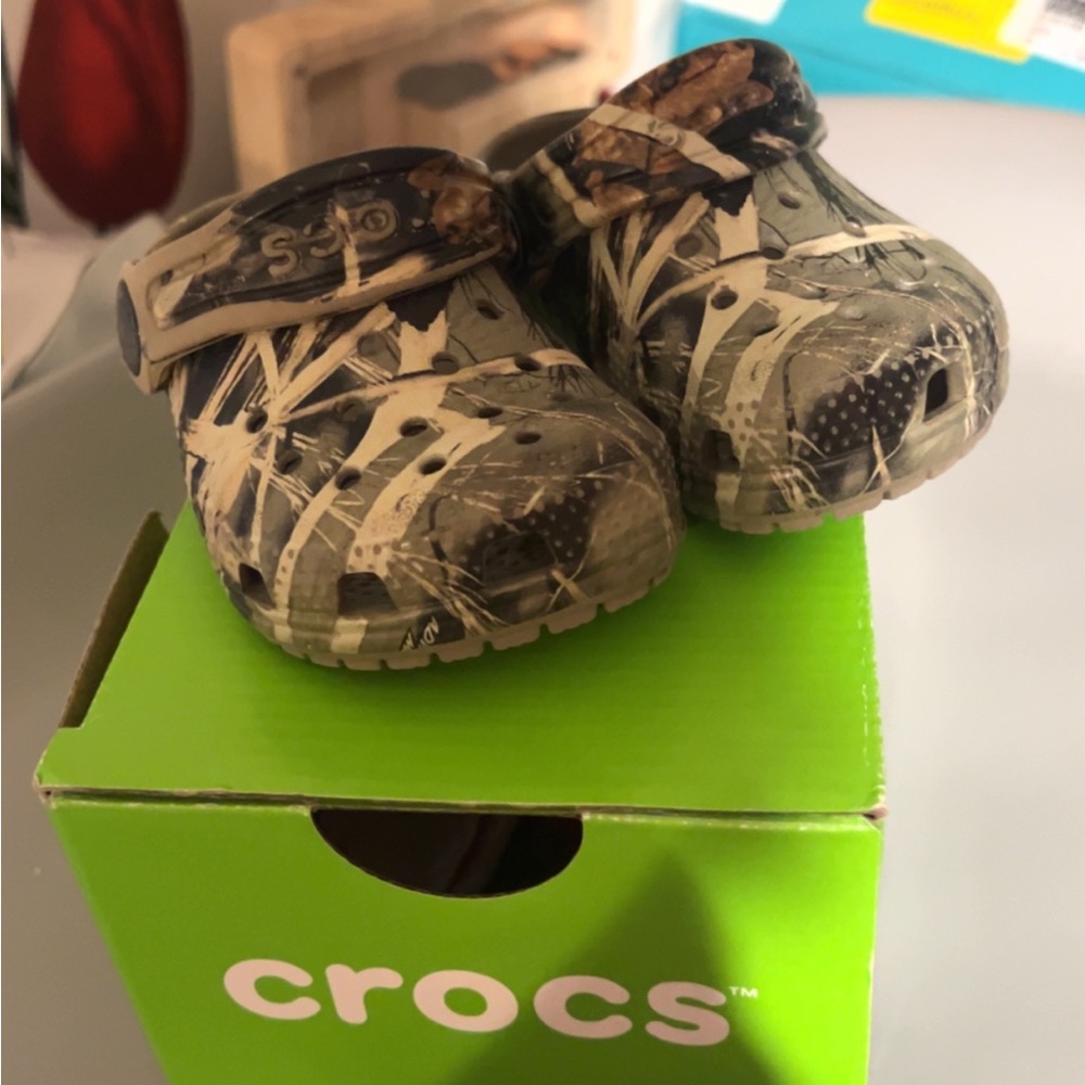 CROCS Kids Camouflage Sandals